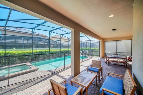 Poolside paradise: Where sun-kissed moments are made!