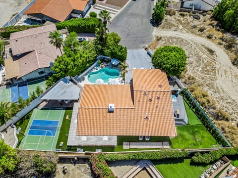 Bermuda Paradise Aerial 5
