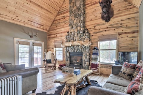 Heber-Overgaard Vacation Rental | 2BR | 2BA | 1,100 Sq Ft | Steps Required