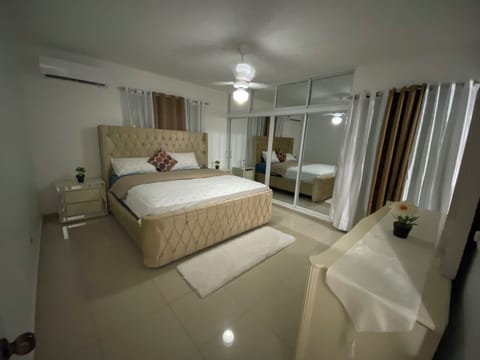 Apartment, 4 Bedrooms, Balcony, City View | 3 bedrooms