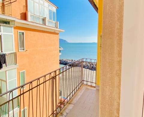 Apartment | Water view