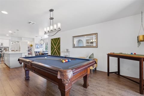 Billiards game room