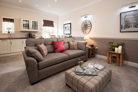 School View - open-plan living area leading into the kitchen