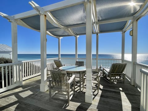 WELCOME TO BEACHFRONT DUNE HOUSE IN  SEASIDE, FLORIDA!