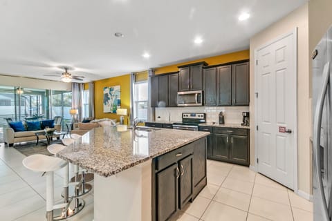 1620 Herrons Green Path (6).jpg