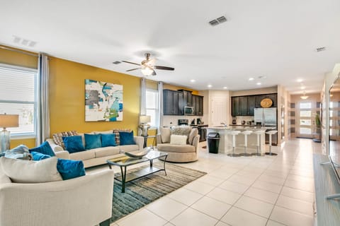 1620 Herrons Green Path (2).jpg