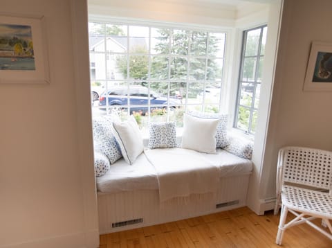 Dining room nook, perfect spot to drink coffee and watch the sunrise.