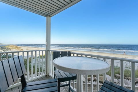 Sit on the balcony and listen to the waves