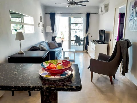 Lounge area