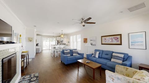 Living area with flat panel tv