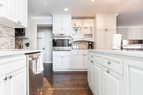Welcome to our 4BR/4BA side-by-side condos. You have 3000 SF (entire floor).