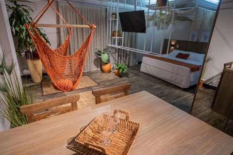Master Suite | Minibar, in-room safe, individually furnished, desk