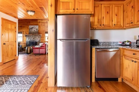 Beautiful Hardwoods Throughout- granite countertops and stainless steel appliances