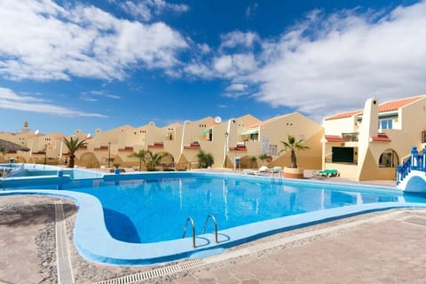 Holiday Apartments to Rent in Fanabe Tenerife