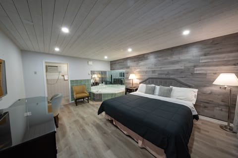 Honeymoon Room | Premium bedding, individually decorated, individually furnished, desk