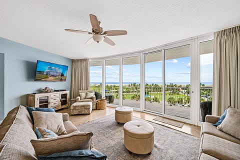 Caribe Resort B413 Living Room