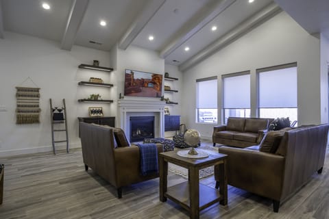 Beautiful 5-bedroom Arcadia villa that sleeps 17