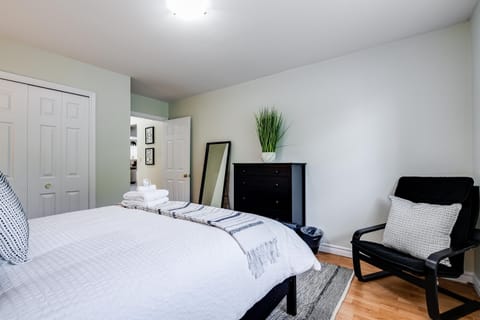 Bedroom For A Deep Sleep