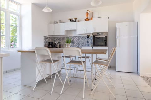 Open kitchen, main house