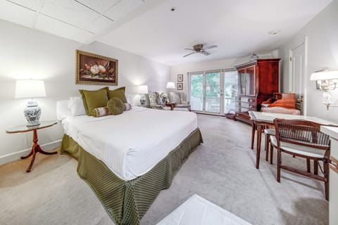 Chautauqua Vacation Rental | 1BA | Studio | Step-Free Access | 368 Sq Ft