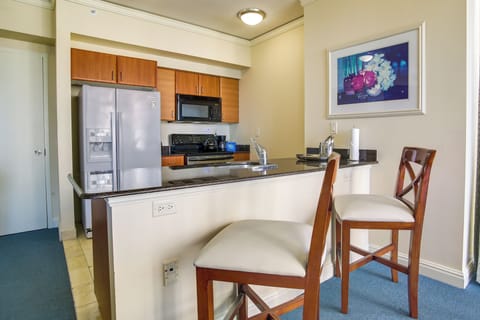 Sunny Isles Beach Vacation Rental | High-Rise Condo | 1BR | 1BA | 1,021 Sq Ft
