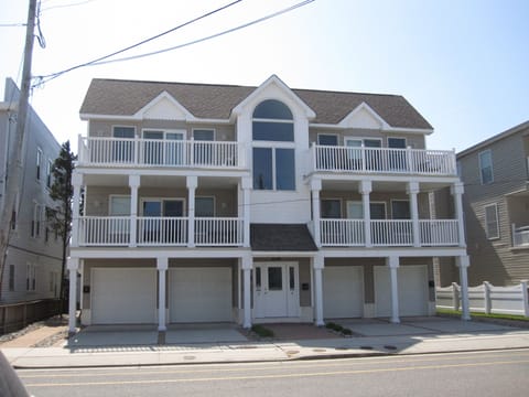 your unit is on the left above the garage doors - your unit is on the left above the garage doors. your garage door is the first one on the left