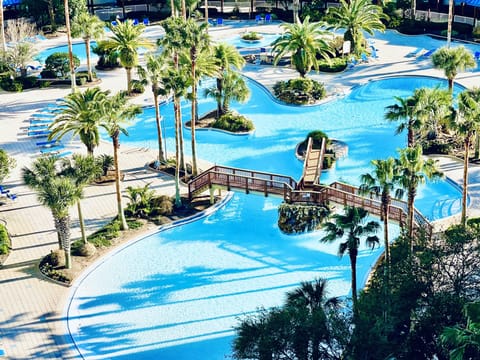 Largest Lagoon Pool in Destin!  Heated Pool, Hot Tub, Restaurant, Sports Bar