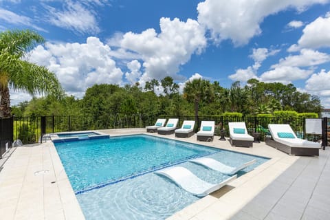Lounge in the pool on our ledge loungers 