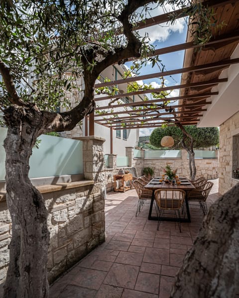Exclusive Villa | Terrace/patio