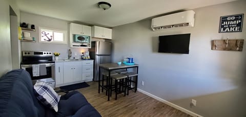 146642317 226110135843680 6981243855984386934 o (1)