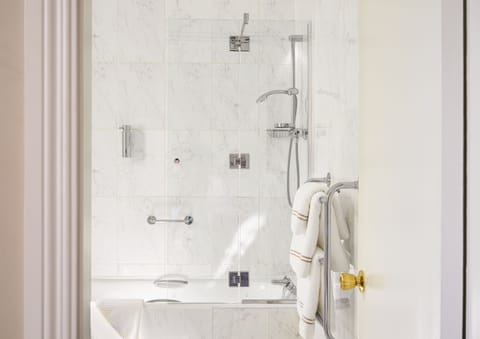 Hair dryer, towels, soap, shampoo