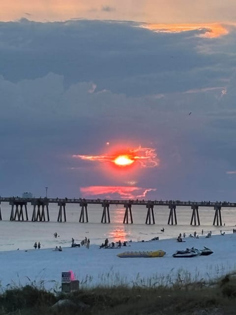Edgewater Beach And Golf Resort @Windward 202, Flip Flops in the Sand, PCB, FL