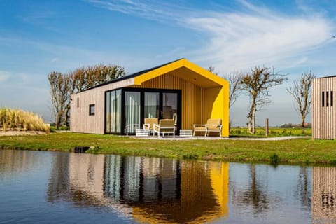 Bungalow | Exterior