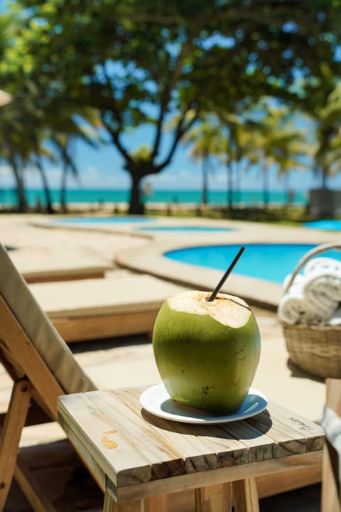 3 outdoor pools, pool umbrellas, sun loungers