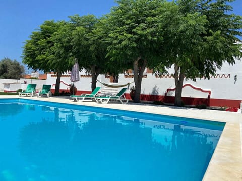 House & Pool