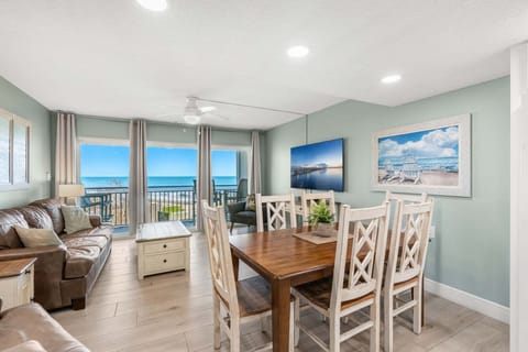 Bright & airy space