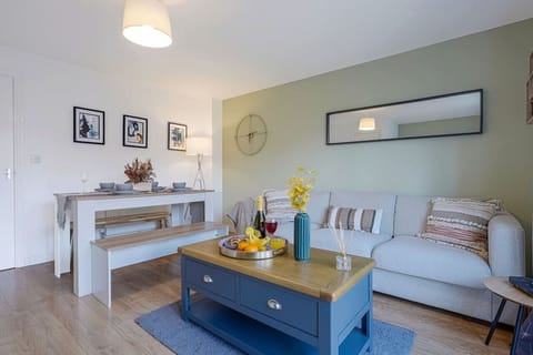 Open plan living / dining area.