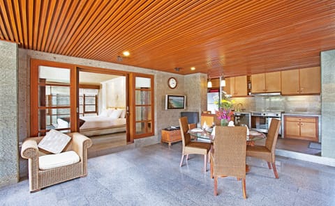 Grand Two Bedroom Pool Villa | Private kitchenette | Mini-fridge, electric kettle, paper towels