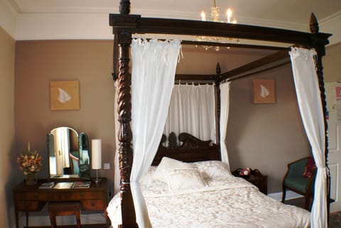 Deluxe Room | Desk, free WiFi, bed sheets