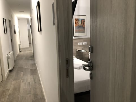 Twin Room | Desk, blackout drapes, free WiFi, bed sheets