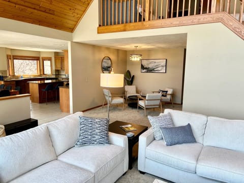 Living area/Sitting area in the distance.