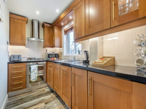 Kitchen | Bowness Retreat, Bowness-On-Windermere