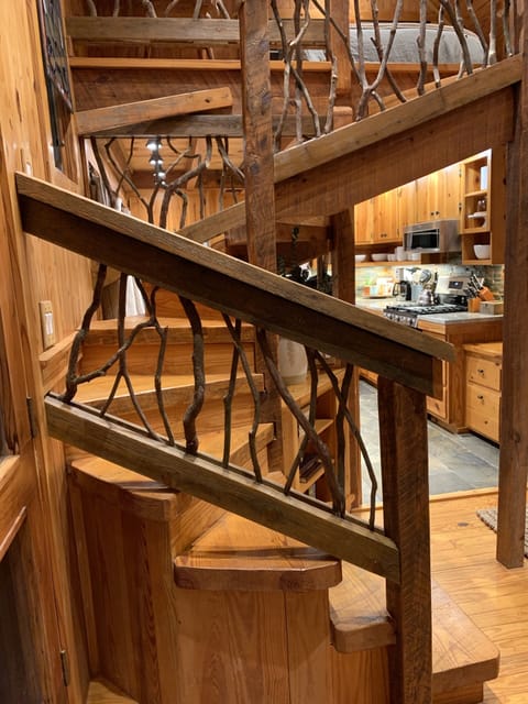 4923c039-6405-42a3-8f84-785b5ca32749