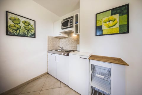 Villa (Seven Bedroom Villa with Swimming Poo) | Private kitchen | Fridge, stovetop, electric kettle, cookware/dishes/utensils