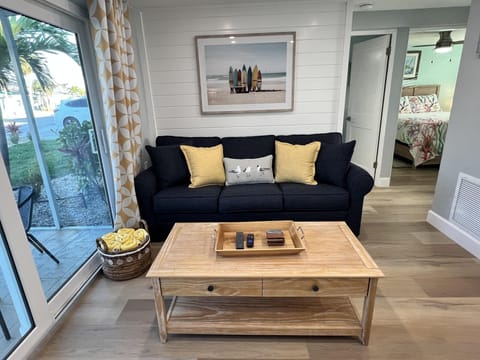 Laughing Gull Living Room