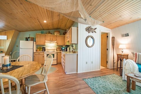 Open concept living space with full kitchen