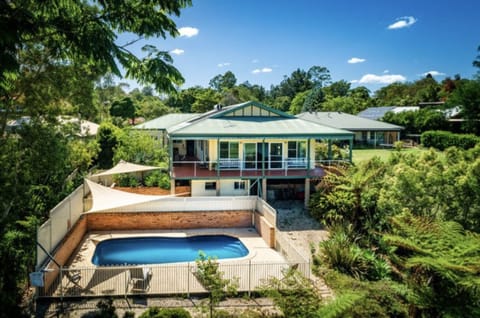 Back side. Large deck and pool for your pleasure. 
