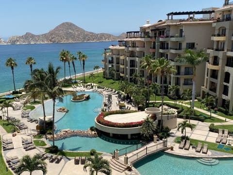 Premier Location, only 4 units from the ocean!