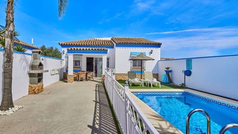 Villa Yuca Conil de la Frontera by Ruralidays
