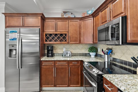 Fully equipped kitchen